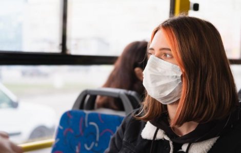 Polițiștii din București au dat amenzi de 28.000 de lei pentru nepurtarea măștii