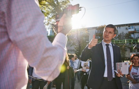 Barna, după ce a fost acuzat de Orban că a participat la protest: „Am traversat Piața Victoriei spre casă pentru plăcerea unei plimbări”