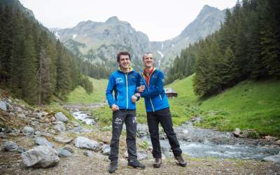 Viva Credit susține un...