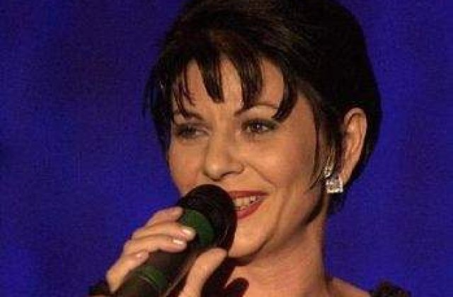 Gigi Becali doneaza bani pentru operatia Elenei Carstea