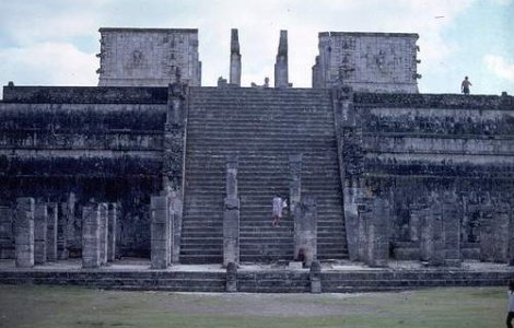 Piramidele, instrumente muzicale pentru maiasi