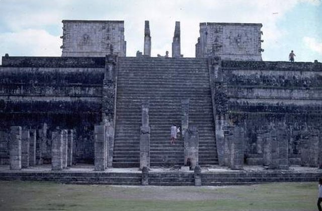 Piramidele, instrumente muzicale pentru maiasi