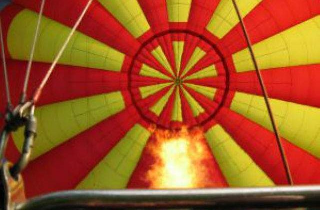 Nouasprezece morti in Egipt, in explozia unui balon