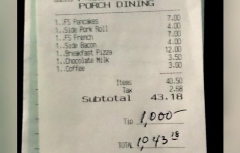 Un client a lăsat bacșiș de 1.000 de dolari într-un restaurant