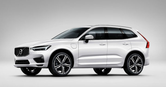 Volvo XC60 are o nouă versiune plug-in hybrid în România