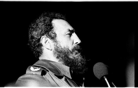 Fidel Castro are cel putin 10 copii