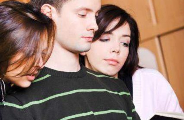 Cat costa viata de student?