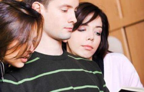 Cat costa viata de student?