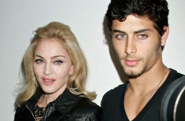 Madonna vrea sa se marite