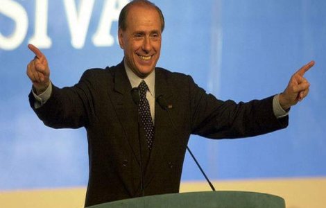 Berlusconi propune formarea unei coalitii cu principalii adversari