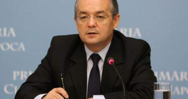 Emil Boc: Macovei ar fi un candidat exceptional la prezidentiale