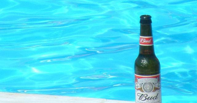 Budweiser, acuzat de etichetarea falsa a nivelului de alcool
