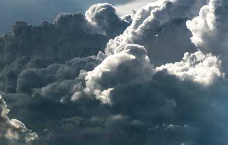ALERTĂ METEO: Cod portocaliu de vreme rea în aproape toată țara