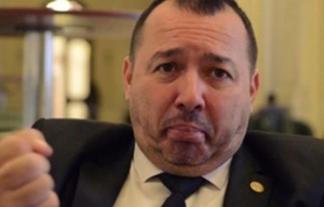 Rădulescu: ”Un polițist cu 4 sau 7 clase mă învață pe mine cum să port mască”