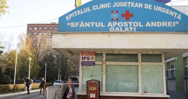 Spitalul Județean Galați a fost controlat de un veterinar care fuma în birou