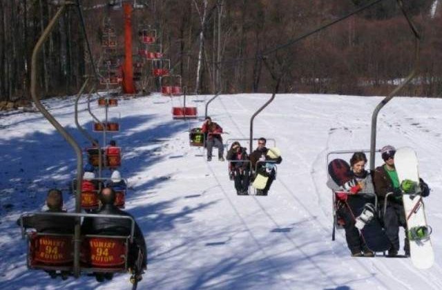 Sosirile in unitatile turistice au crescut in ianuarie cu 5%, iar innoptarile cu 5,6%