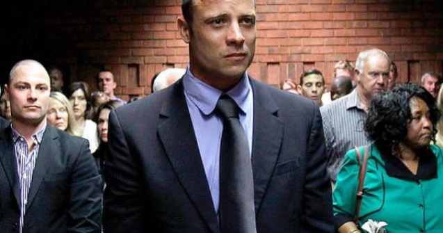 Pistorius vrea sa se impace cu o vecina pe care a dat-o in judecata