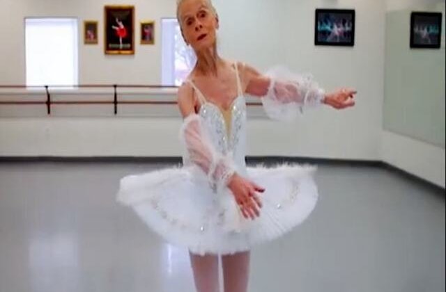 VIDEO Pasiunile nu au vârstă: Balerina de 79 de ani care sfidează orice așteptări