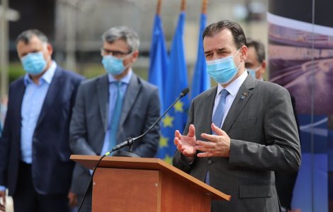 Măștile ar putea deveni obligatorii și în aer liber. Orban: „Analizăm acest aspect”