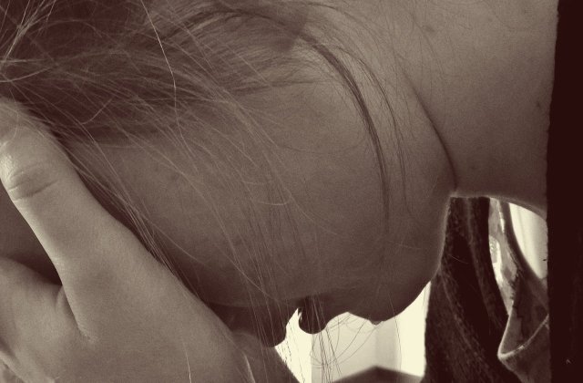 La 78 de ani, a făcut gesturi obscene în fața unei copile de 7 ani