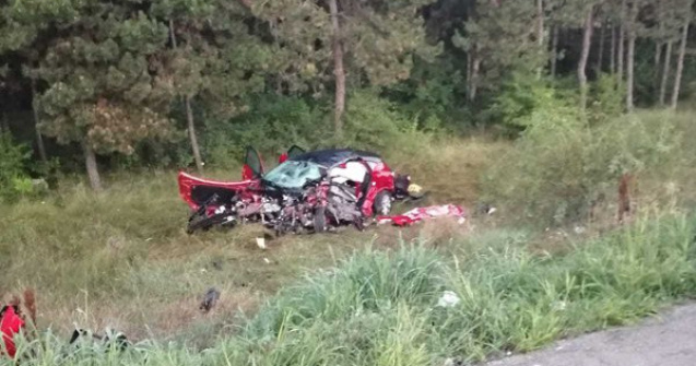 Accident grav pe Centura Craiovei: 2 adulți și o fetiță de 6 ani au murit