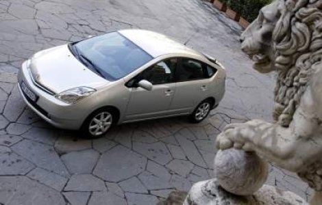 Operatiune de amploare: Toyota recheama in service 3,8 mil. masini