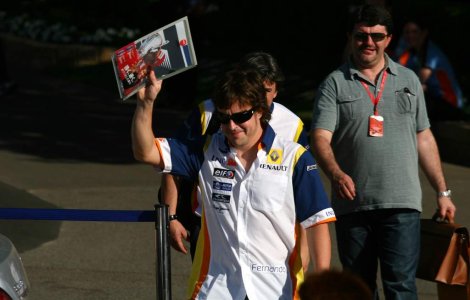 Ferrari si l-a asigurat pe Fernando Alonso pentru trei ani