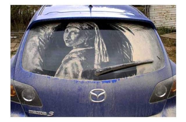 Desene pe masini murdare