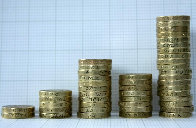 FMI: Redresarea economica a inceput, dar criza nu s-a terminat inca