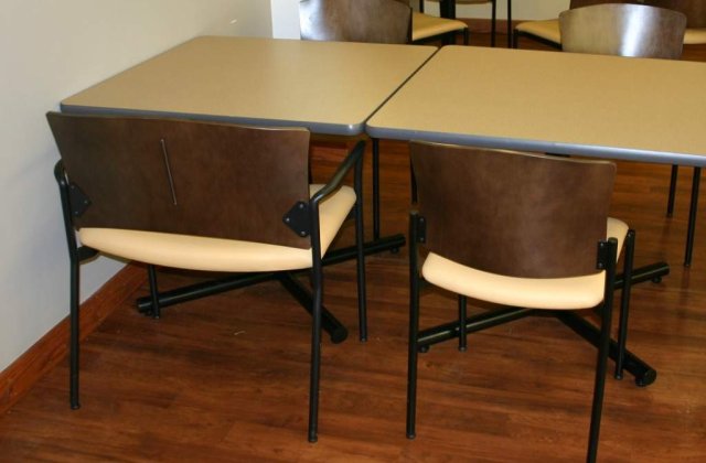 Scaune pentru persoane obeze la Campionatul Mondial de Fotbal din Brazilia