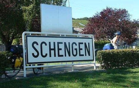 Basescu: Sapte state se opun aderarii Romaniei la spatiul Schengen