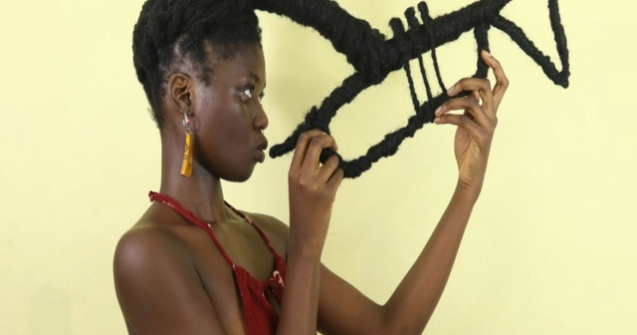 FOTO Sculpturi în păr: Acest model a devenit celebru datorită coafurilor sale