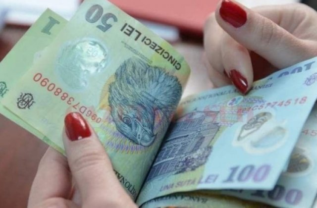 OUG pentru majorarea alocațiilor, în Monitorul Oficial. Câți bani primesc în plus copiii