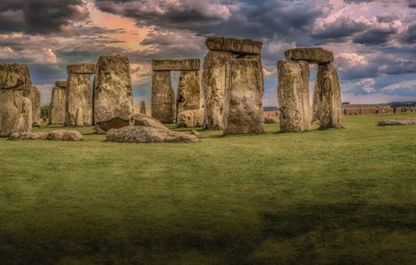 Unul din cele mai mari mistere ale lumii, elucidat: de unde provin pietrele uriașe folosite la Stonehenge