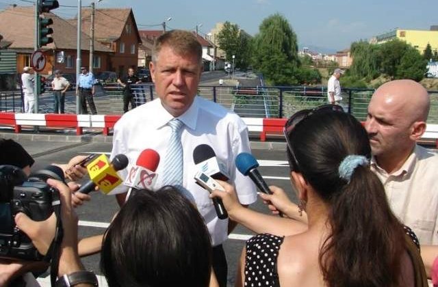 Iohannis despre posibila inscriere a unor membri FDGR in PNL: Sper sa nu