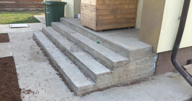 Un bărbat a murit după ce a căzut de la o jumătate de metru