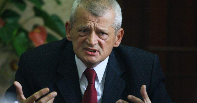 Cozmanca ii garanteaza lui Oprescu jumatate din electoratul lui Geoana