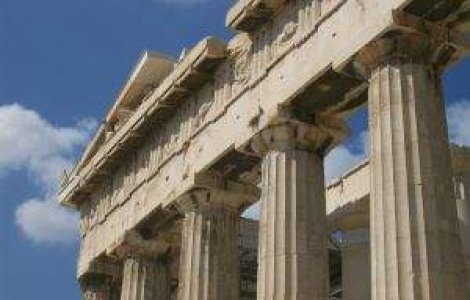 Socialistii au obtinut majoritatea absoluta in Parlamentul de la Atena