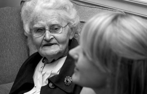 Nobel 2009: Cat de aproape suntem de "tinerete fara batranete si viata fara de moarte"?