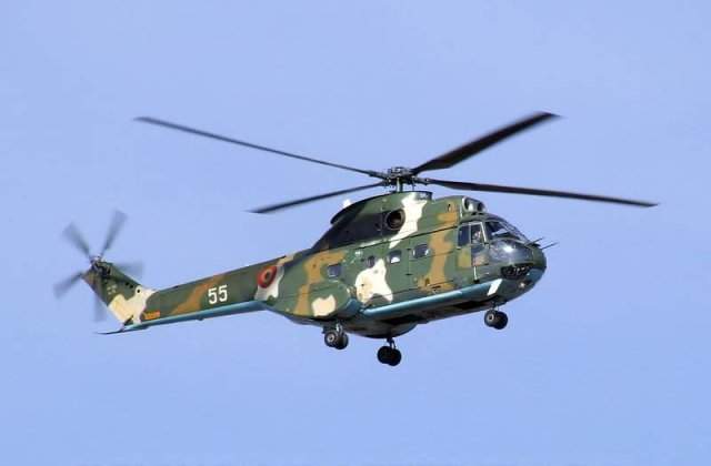 [UPDATE] Elicopter prabusit in judetul Bacau. Accidentul s-a soldat cu doi morti