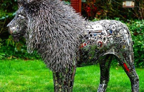  Top  FOTO persoane care au transformat lucrurile banale în adevărate capodopere