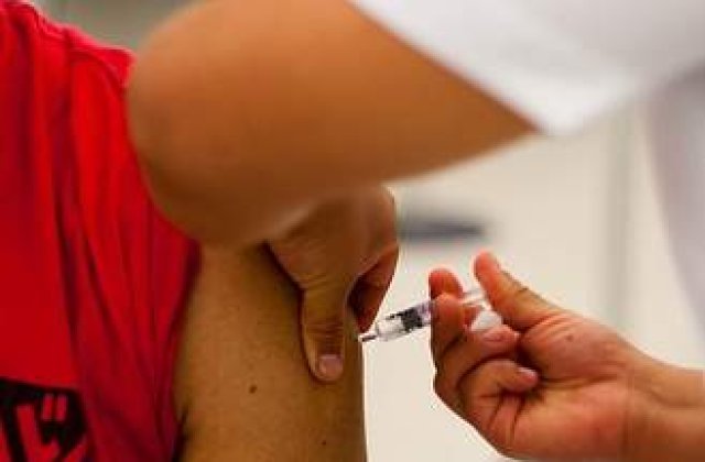Vaccinarea impotriva gripei sezoniere incepe la 15 octombrie