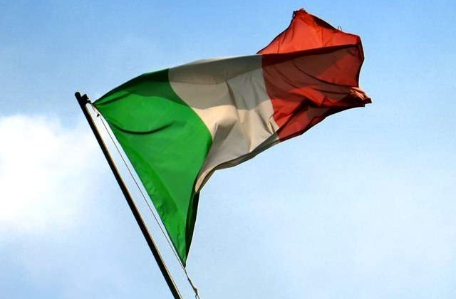 Ratingul Italiei, retrogradat cu o treapta de Fitch