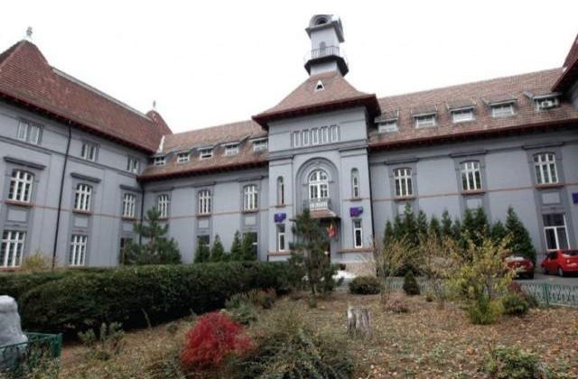 Perchezitii in Capitala privind lucrari la Spitalul Obregia. Prejudiciul, 5,2 mil. lei