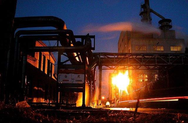 Afacerile din industrie au scazut in ianuarie cu 3,4%