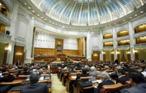 Plenul Camerei va numi pana in 30 martie un nou judecator la CCR