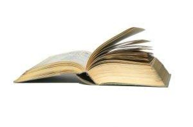 Umberto Eco: Saramago e un "titan" al romanului