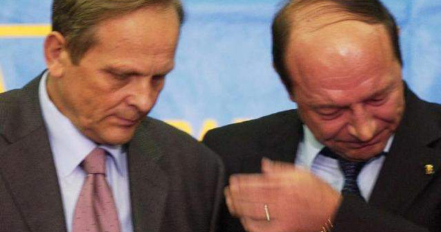 Misterul prezidentialelor 2004: Stolojan nu il vroia pe Basescu presedinte