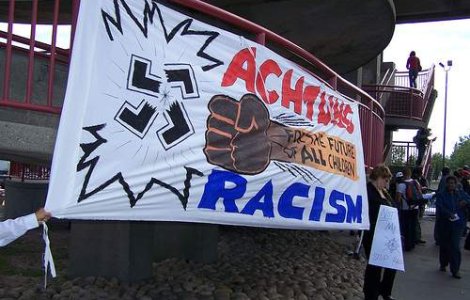 UEFA va monitoriza cazurile de rasism din fotbalul est-european