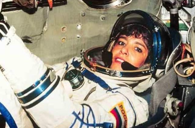 Claudie Haignere, prima frantuzoaica ajunsa in spatiu, si-a anulat vizita la Bucuresti